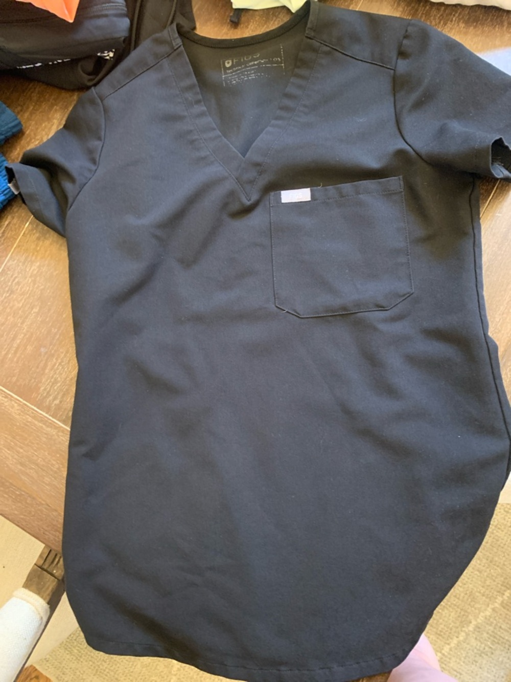 Figs black classic scrub top XXS